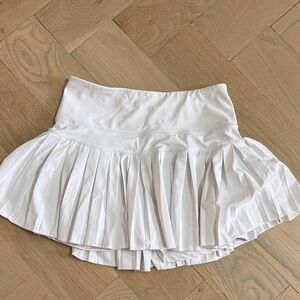 White Pleated Mini Skirt XS